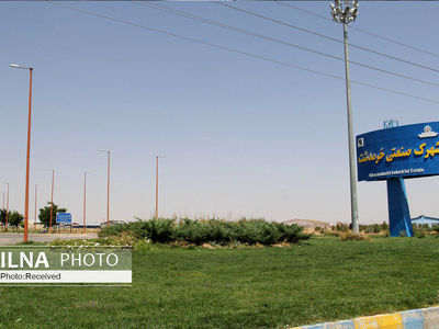 مشکل سند مالکیت بزرگترین شهرک صنعتی استان قزوین حل شد