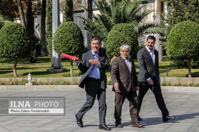 حاشیه جلسه هیات دولت - ۱۴ آبان
