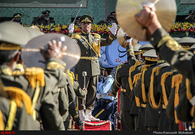 مراسم رژه نیروهای مسلح جمهوری اسلامی ایران