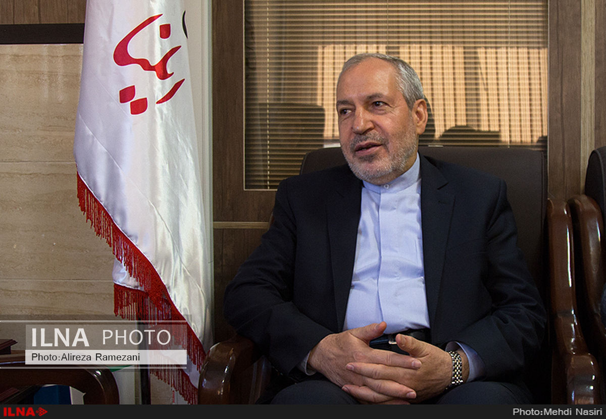 خبرنگاران به عنوان مشاورانی دلسوز و ناصحانی مشفق انجام وظیفه می‌کنند