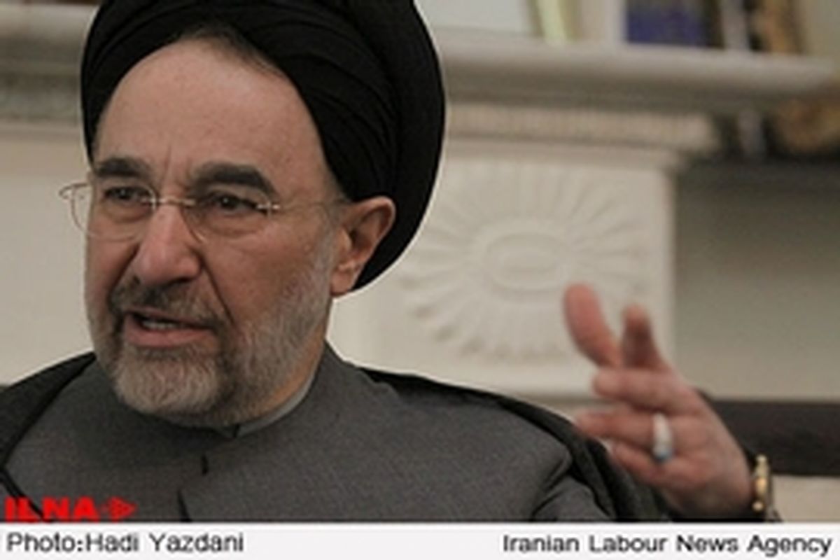 دیدار کمیته جوانان کشوری و استان تهران حزب اعتماد ملی با سیدمحمد خاتمی