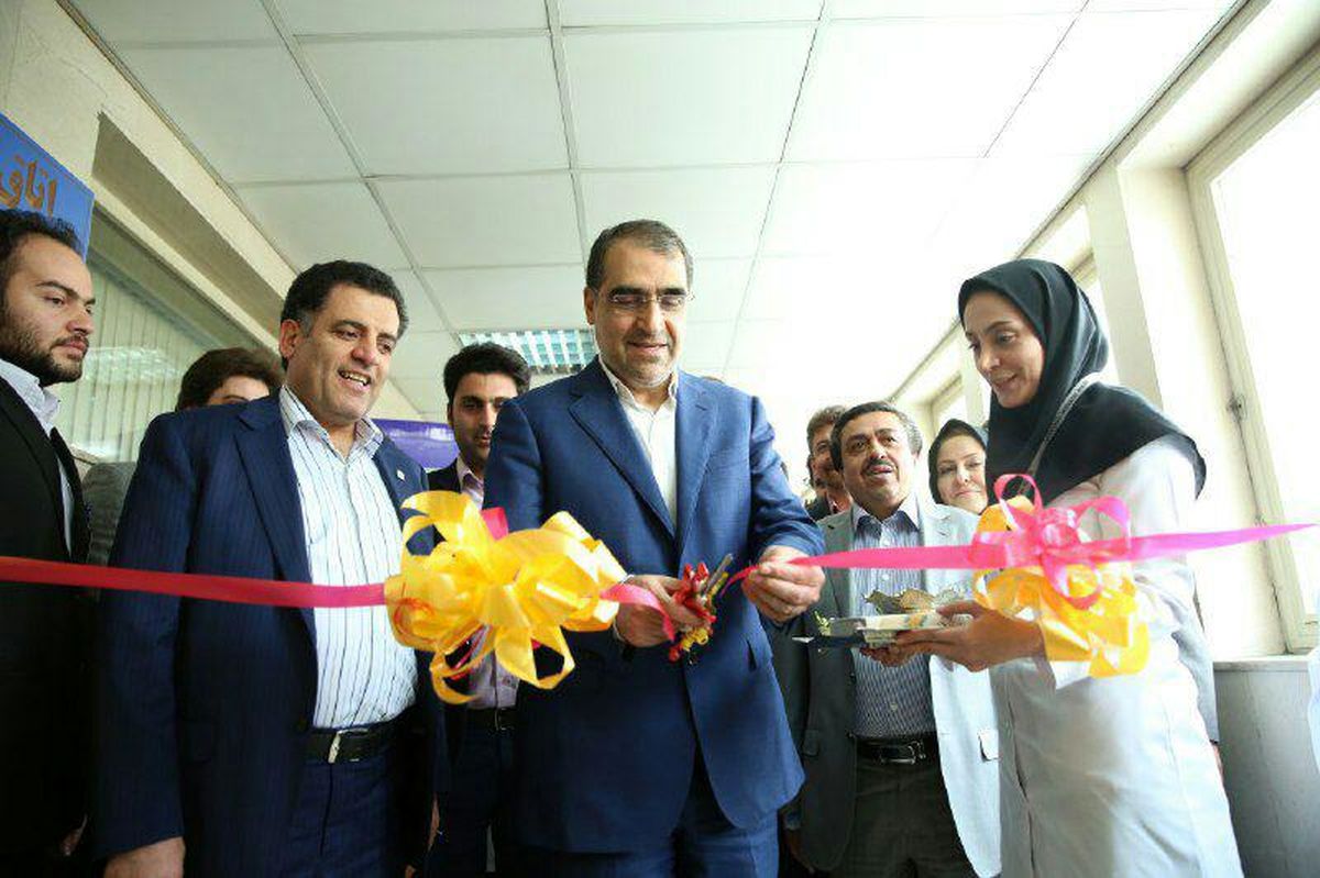وزیر بهداشت وارد کرمانشاه شد/ افتتاح 40 طرح‌ حوزه سلامت در مناطق زلزله‌زده