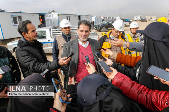 بازدید اصحاب رسانه از نیروگاه خورشیدی