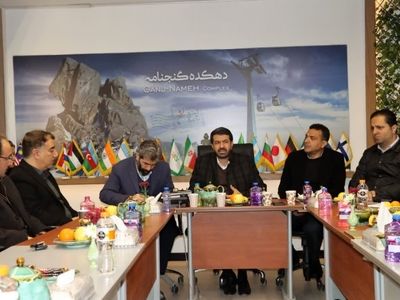 استاندار همدان: صنعت گردشگری مادر توسعه درهمه بخش ها است