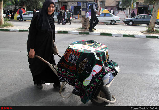 ورود زائران خسته کربلا به شهر مهران/21