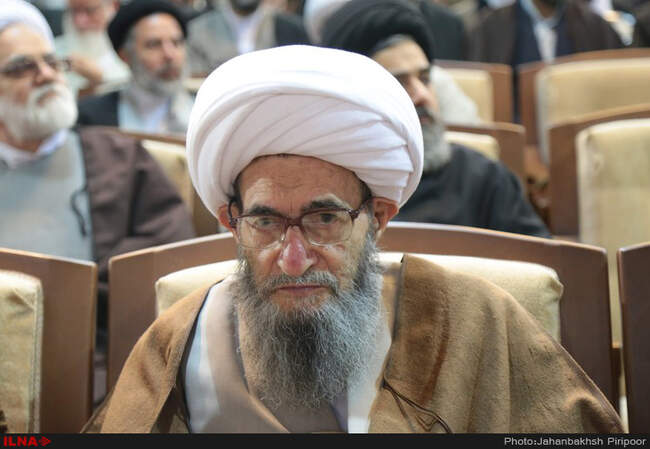 نشست انجمن علمی ارتباطات وتبلیغ حوزه علمیه با حضورآیت الله مکارم شیرازی