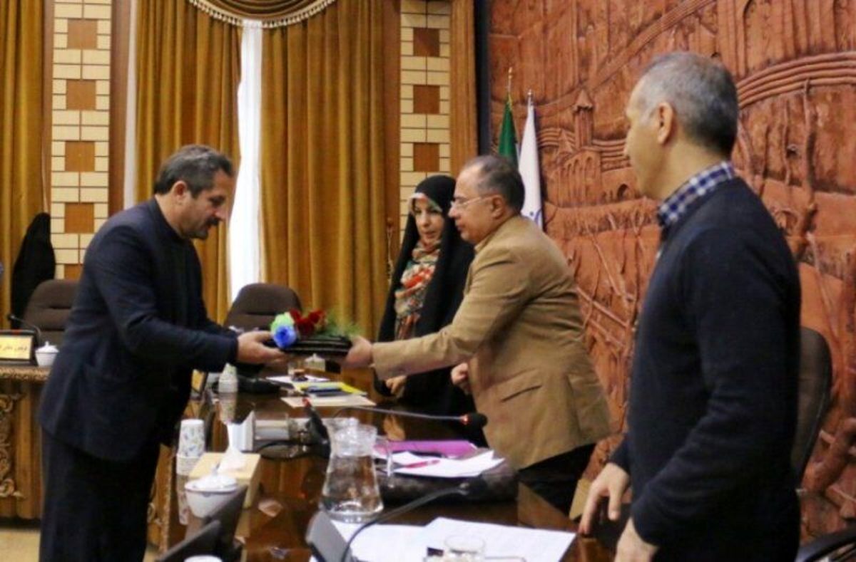 بودجه پنج هزار و ۷۷۷ میلیاردی شهرداری تبریز تقدیم شورای شهر شد