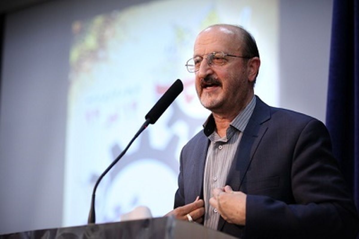 سرمایه انسانی مهم ترین سرمایه در جامعه است/ جوانان ما آشنایی چندانی با شخصیت های برجسته کشور ندارند