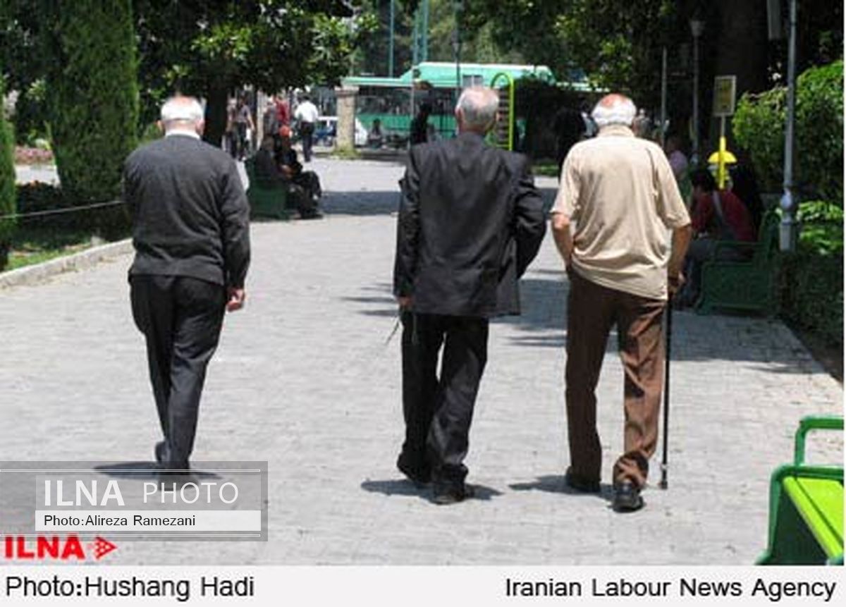 انتقاد کارگران بازنشسته از نحوه صدور فیش‌های مستمری