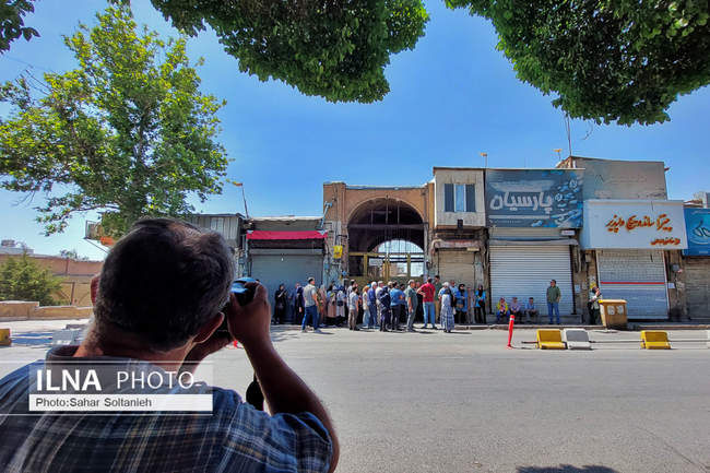 قزوین‌گردی عالی‌قاپویی‌ها