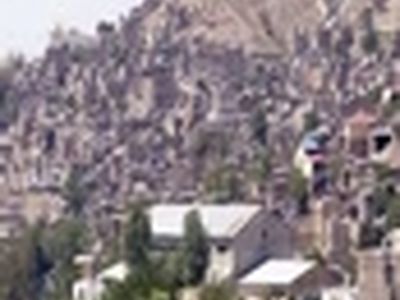 ساخت و سازهای غیرمجاز، معضلی بزرگ برای کلانشهرکرج