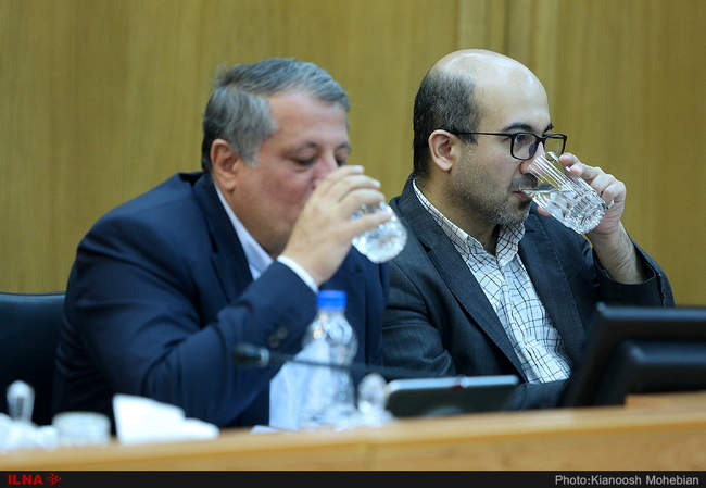 جلسه ارایه برنامه کاندیداهای شهرداری