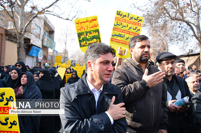 راهپیمایی مردم قزوین در محکومیت ترور سردار مقاومت