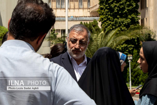 حاشیه جلسه هیئت دولت - ۱۴ تیر 