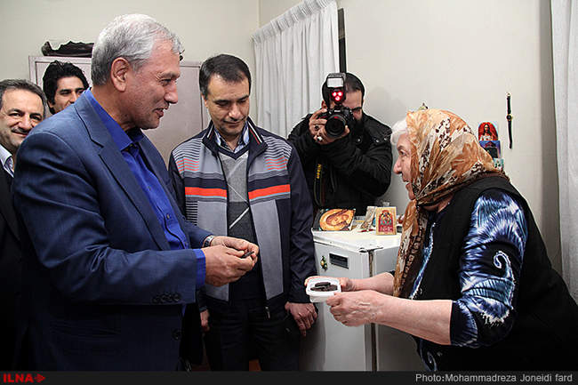 بازدید وزیر کار از خانه سالمندان سوسه مایریک