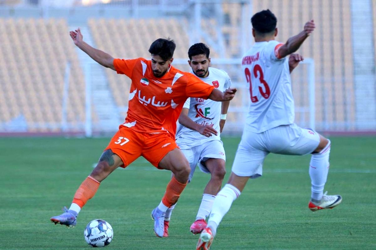 سایپا 1 - 0 شهرراز شیراز: نفس های نارنجی پوشان بیخ گوش آریو