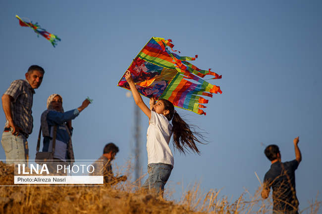 جشنواره پرواز بادبادک‌ها در قزوین