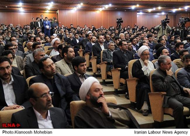 برنامه های اولین روز سفر رئیس قوه قضاییه به خرم آباد