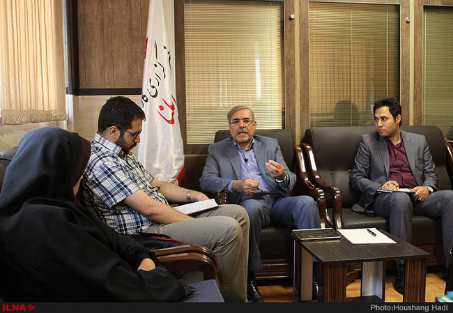 بازدید مرتضی بانک معاون کل نهاد ریاست جمهوری از خبرگزاری ایلنا