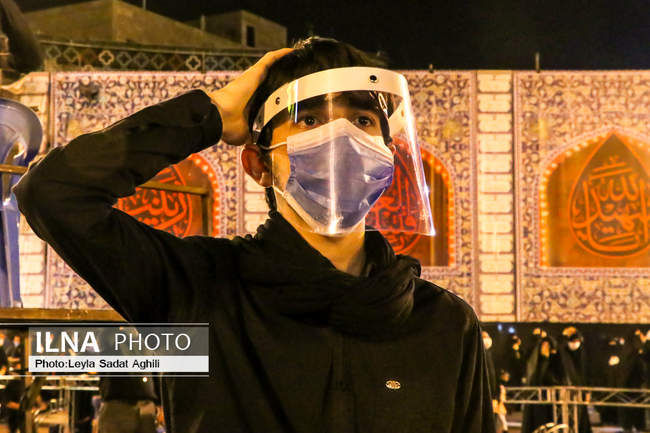 عزاداری پنجمین شب محرم در میدان امام حسین(ع)