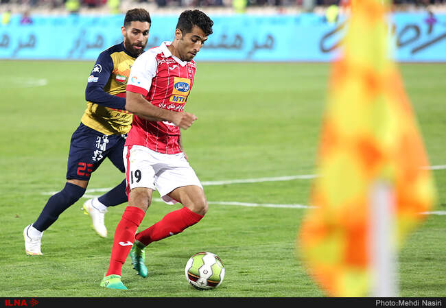 دیدار تیم های پرسپولیس تهران و نفت تهران