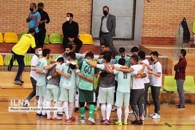 برد تیم فوتسال سپاهان برابر راگا تهران 