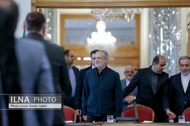 حضور رییس جمهور در جمع مدیران ارشد وزارت امور خارجه