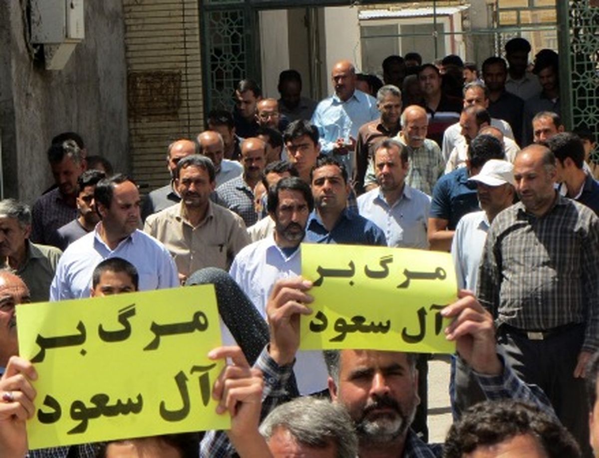 راهپیمایی نمازگزاران ابوزیدآبا در محکومیت حمله  آل سعود به خاک یمن

  