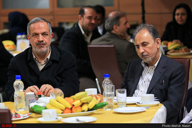 مراسم تجلیل از خانواده شهدای آتشنشان حادثه ساختمان پلاسکو