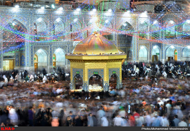 آذین بندی حرم مطهر امام رضا (ع)