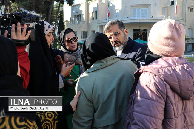 حاشیه جلسه هیات دولت -  ۲۷ دی