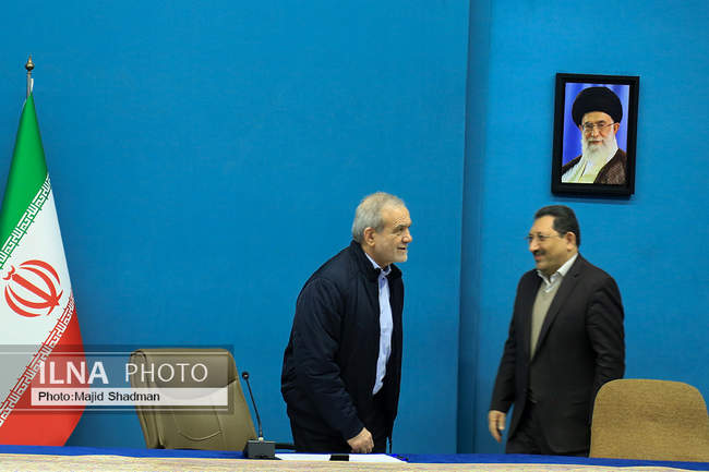 افتتاح و بهره برداری از طرح های وزارت صمت و وزارت راه و شهرساز 