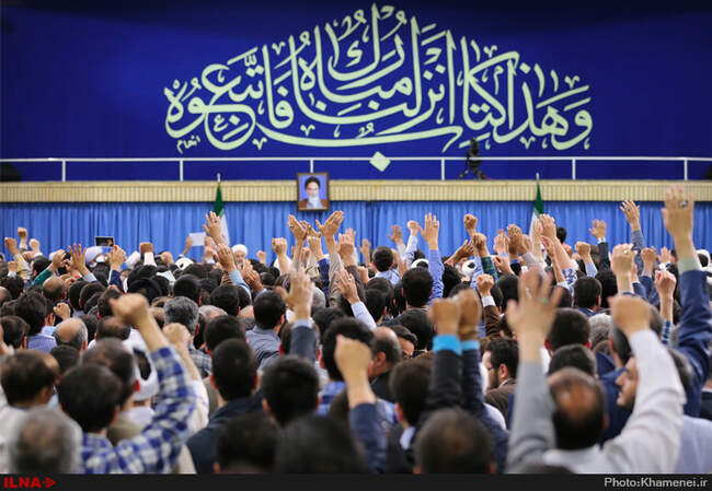 دیدار شرکت‌کنندگان در مسابقات بین‌المللى قرآن کریم‌ بارهبر انقلاب اسلامی 