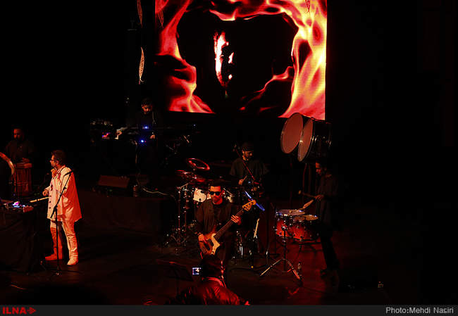 اجرای کنسرت گروه موسیقی آوایی 