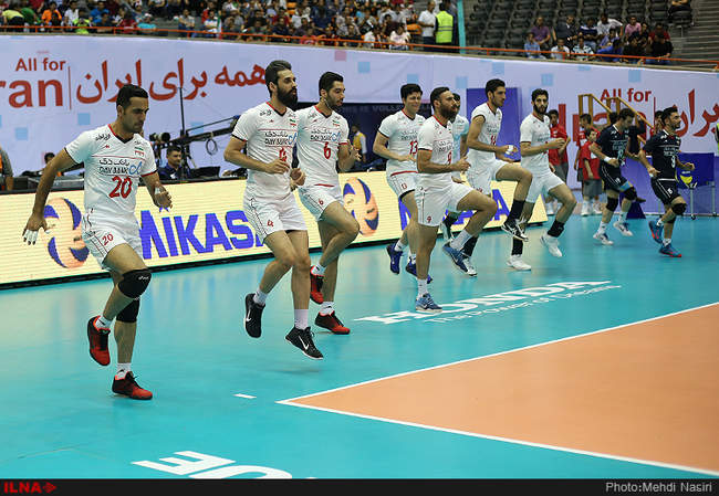 مسابقه‌ی تیم‌های ملی والیبال ایران و صربستان