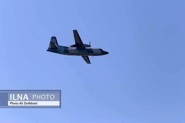 رژه نیروهای مسلح در کنار آب‌های نیلگون خلیج فارس