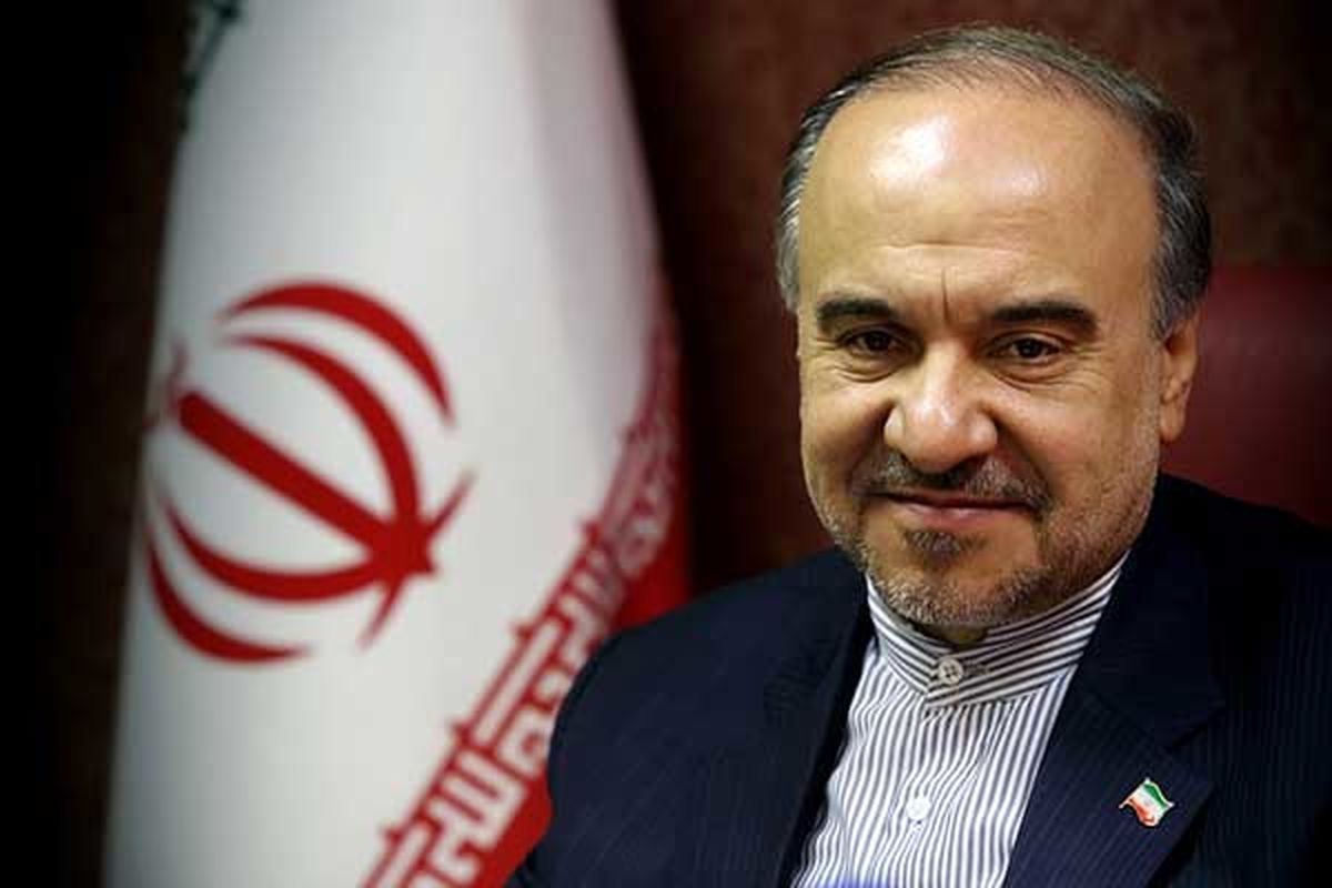 تبریک وزیر ورزش به مناسبت قهرمانی تیم والیبال نشسته