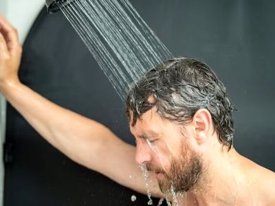 حمام آب سرد برای چه کسانی خوب نیست؟