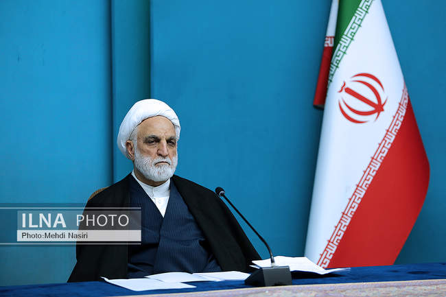 جلسه شورای عالی انقلاب فرهنگی