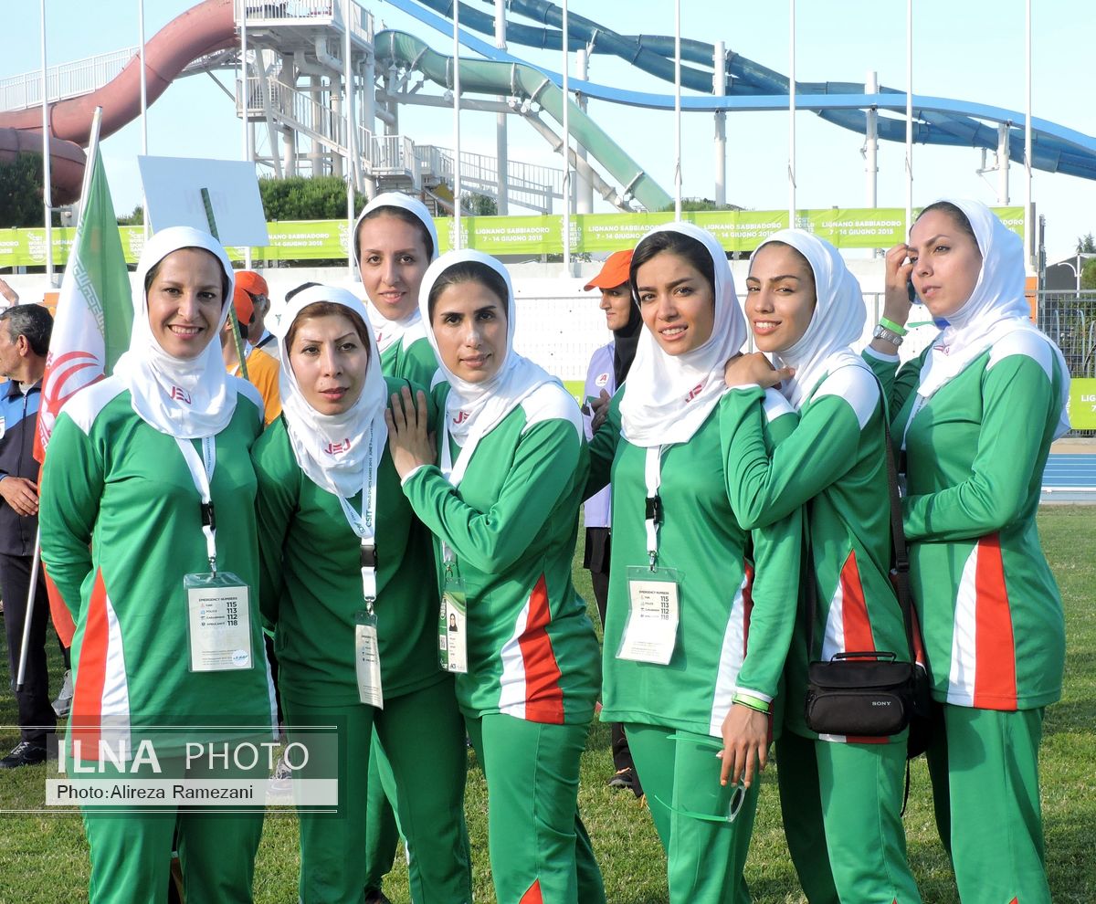 آغاز کار بانوان والیبالیست کارگری با مکزیکی ها