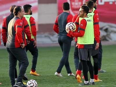 پرسپولیس با یک دروازه‌بان جدید به توافق رسید/ذخیره سوشا مشخص شد