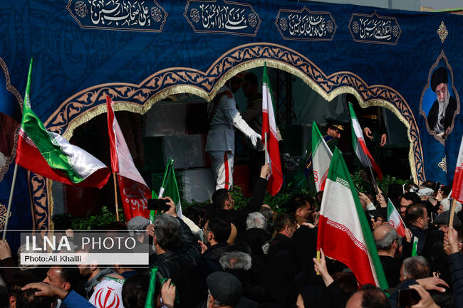 مراسم تشییع پیکر مطهر شهدای ناوشکن دنا / 3
