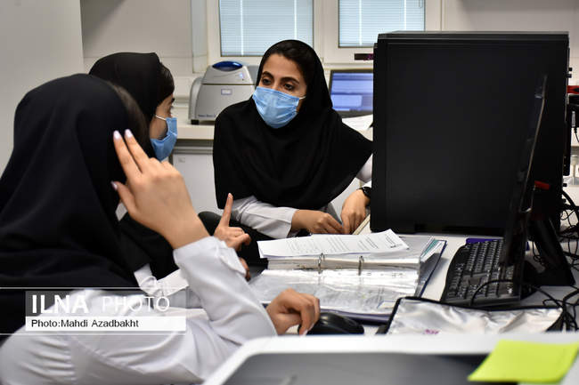 آزمایشگاه کرونا در انستیتو پاستور