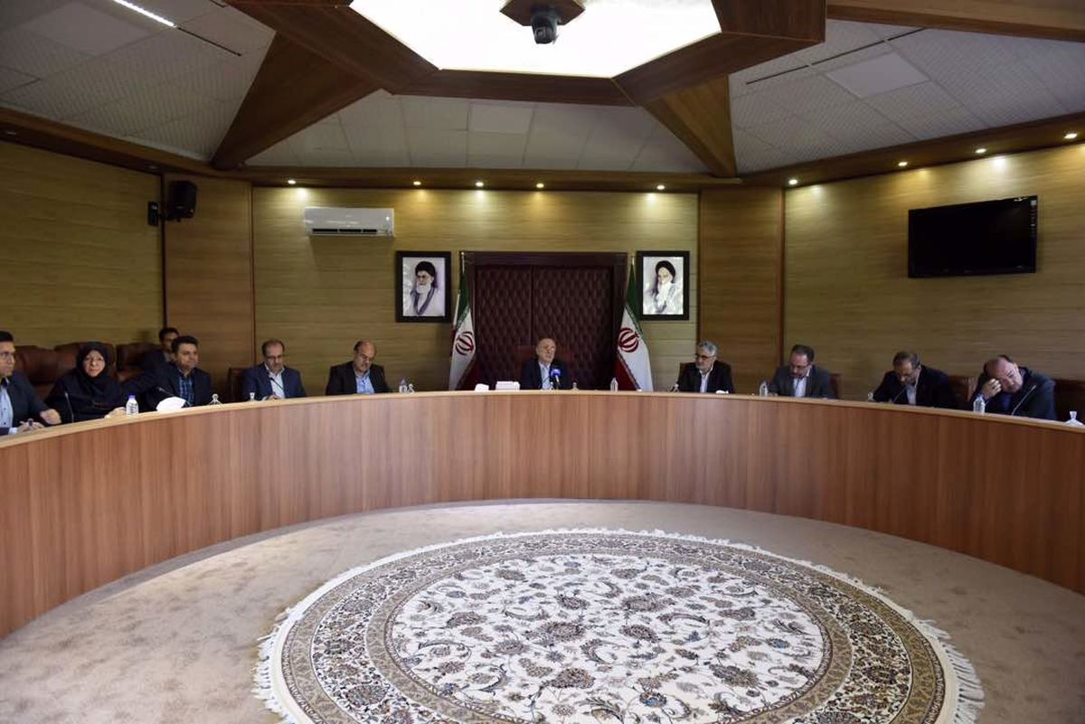 ضرورت درج قیمت کالا در بازار/ سازمان‌های نظارتی اصناف، متخلفان را معرفی کنند