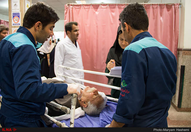 اعزام  مصدومان زلزله کرمانشاه به بیمارستان مدنی کرج