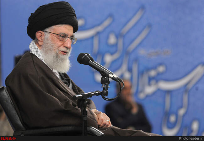دیدار جمعی از فرماندهان و کارکنان ارتش با رهبرمعظم انقلاب اسلامی