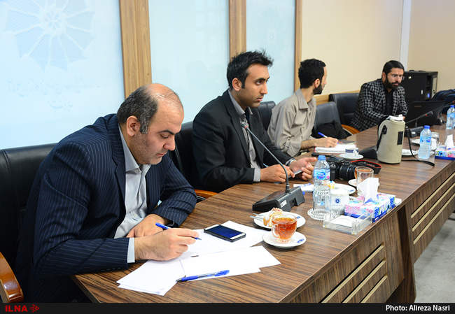 نشست استاندار قزوین با اعضای اتاق بازرگانی