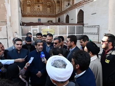 حضور گردشگران خارجی ایران‌هراسی که توسط غرب ایجاد شده را کمرنگ می‌کند