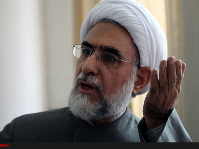 باید از نیروهای جوان در یک بانک اطلاعاتی رزومه داشته باشیم / دولت کمتر به شعار جوانگرایی عمل کرده است