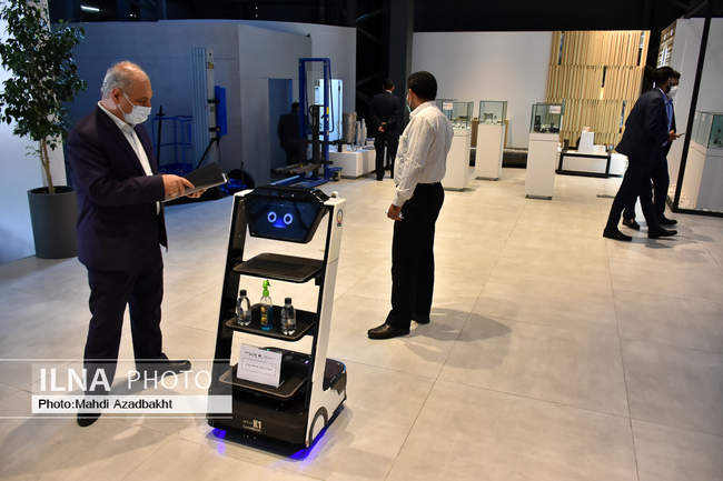 آیین رونمایی از دستاوردهای طرح های کلان ملی فناوری و نمایشگاه های ای